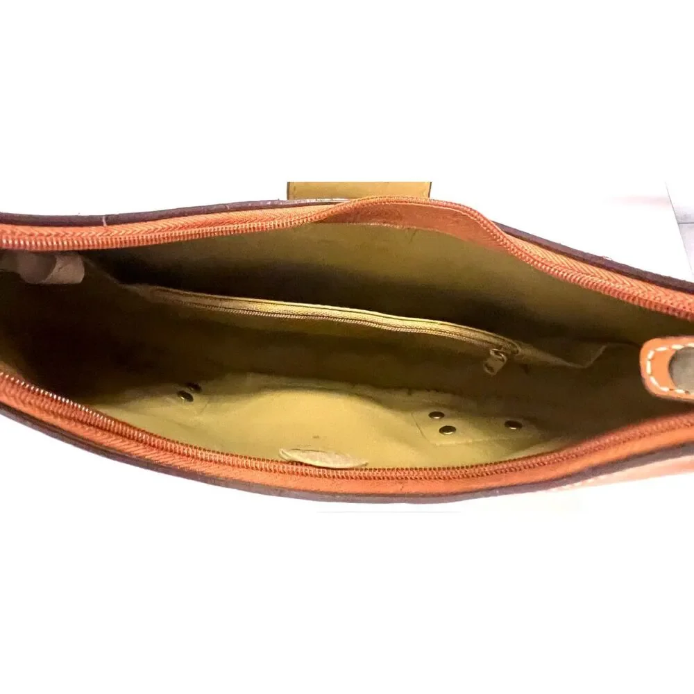 Minicci tan shoulder/hobo bag with studs